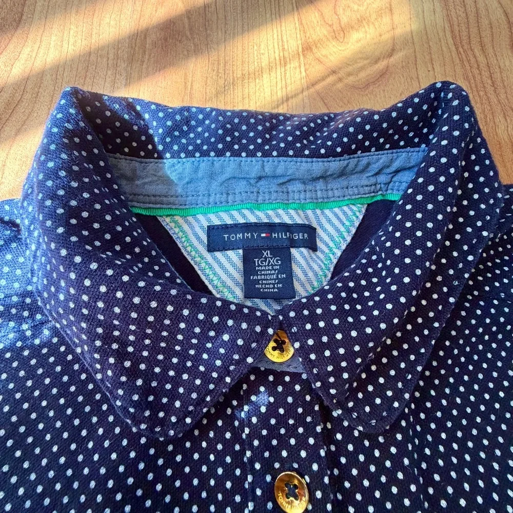 Tommy Hilfiger Women’s Navy Polka Dot Pattern Short Sleeve Collared Polo Size XL - Picture 3 of 7